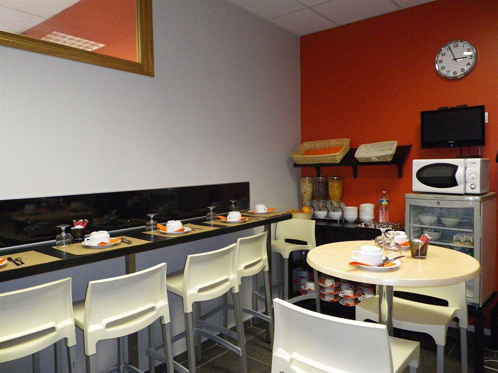 Residhotel St Etienne Centre 2*